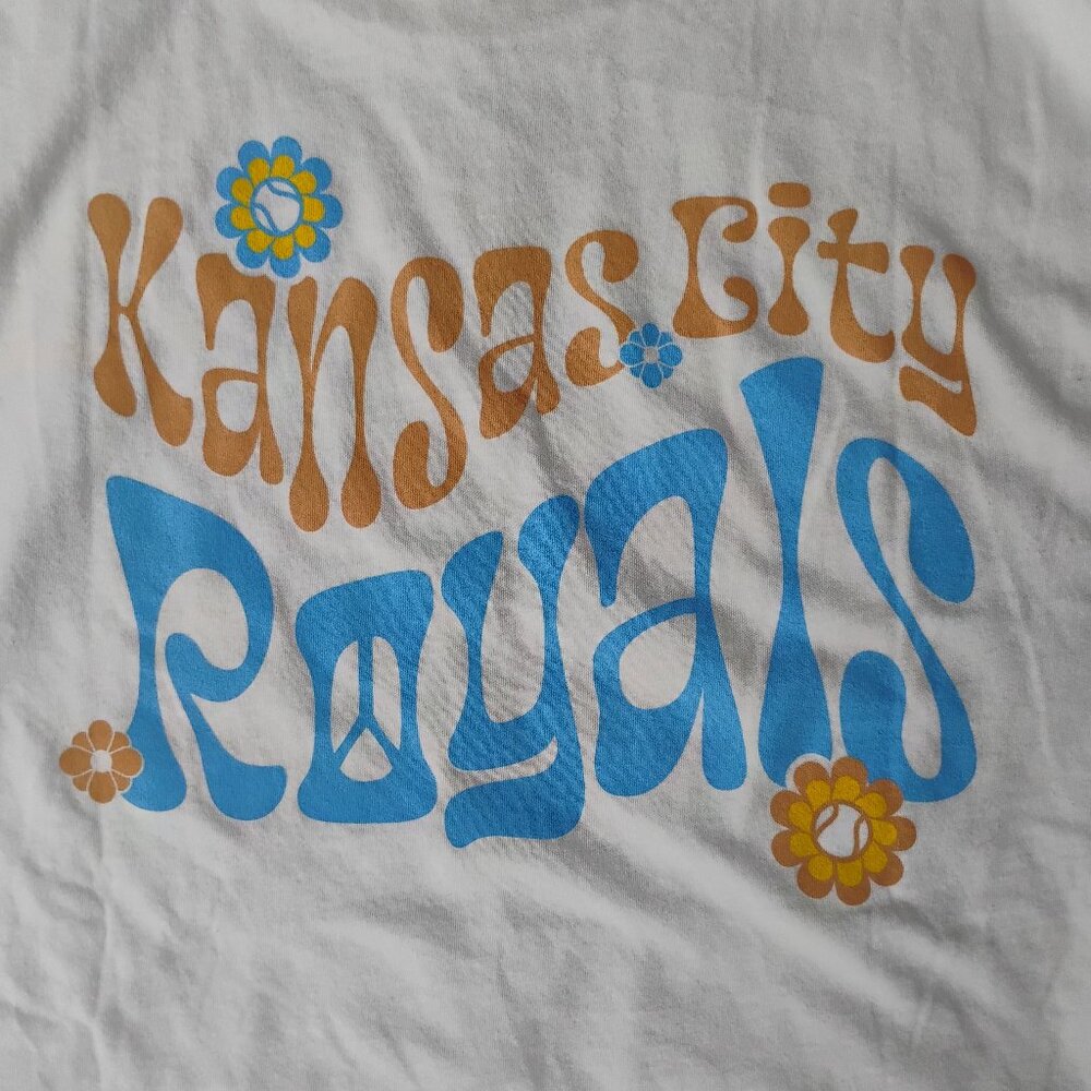 Kansas City Royals MLB Ladies XL White/Cream Short Sleeve Shirt NWOT Baseballs